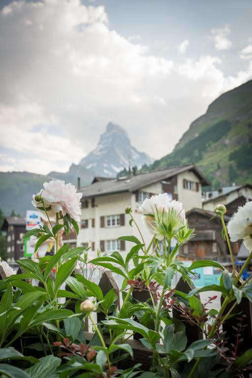 Hotel Parnass Zermatt Exterior foto
